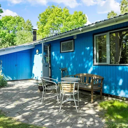 1072-stege-fuksiavej-8 Stege